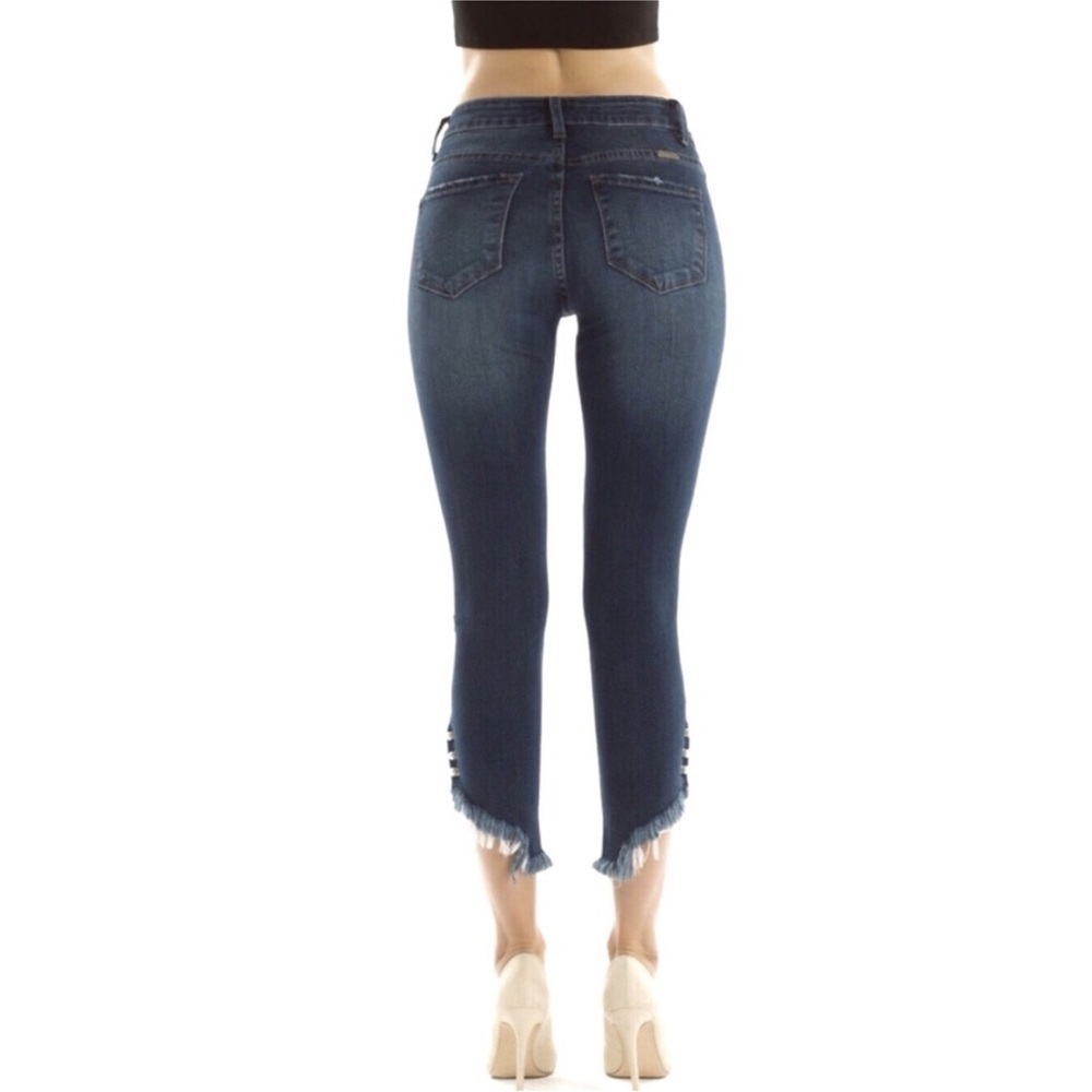 Kancan Blue Ankle Cropped Jeans with Frayed Hem and Pearl Detail - Picture 2 of 15